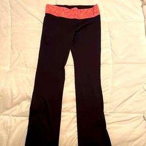 Pink Flare leggings- VS